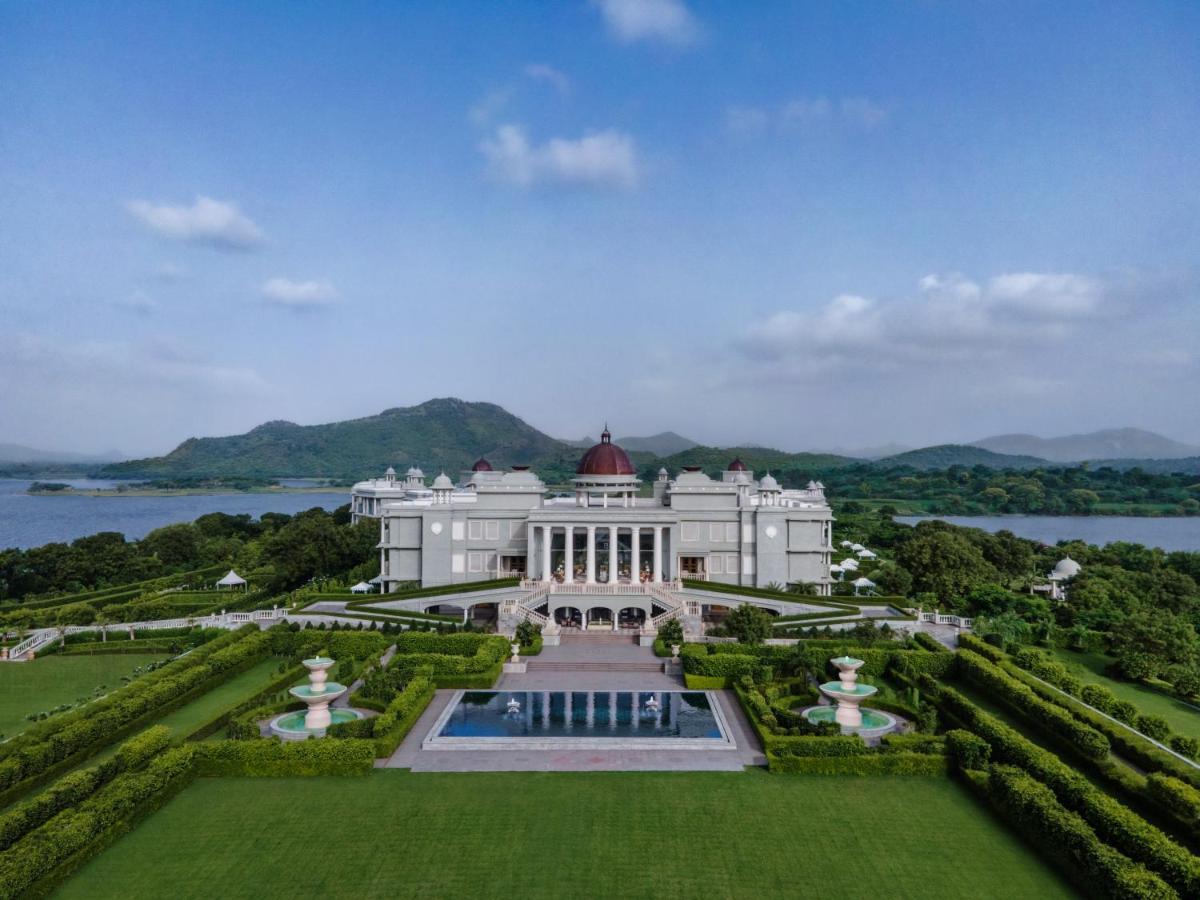 Raffles Udaipur Hotel Exterior photo